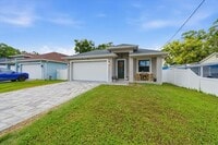 Building Photo - 1808 W Cluster Ave