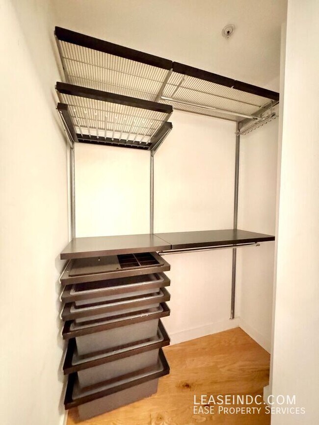 Building Photo - 1300 13th St NW