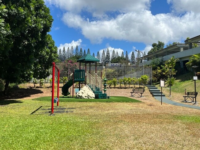 Building Photo - Pearl Regency 1 bedroom, 1 bath condo, wit...
