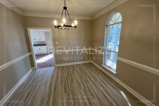 Building Photo - COMING SOON!!!   Beautiful 3 Bedroom/3 Bathroom Home in Semmes!