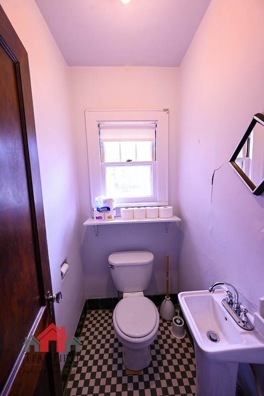 Building Photo - 1232 Eliza St