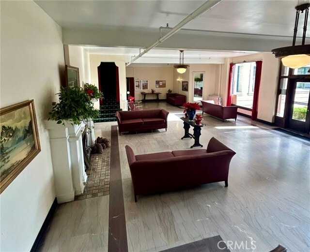 Building Photo - 2121 James M Wood Blvd