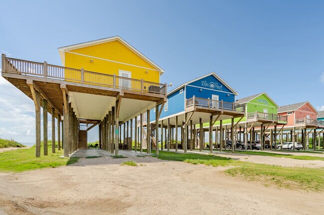 Building Photo - 1714 TX-87