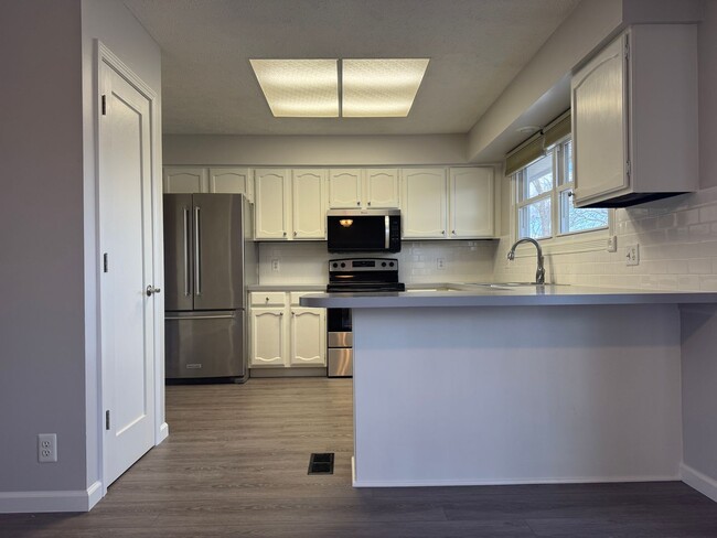 Building Photo - Move-In Ready 3-Bedroom Home in Prime La Vista Location!