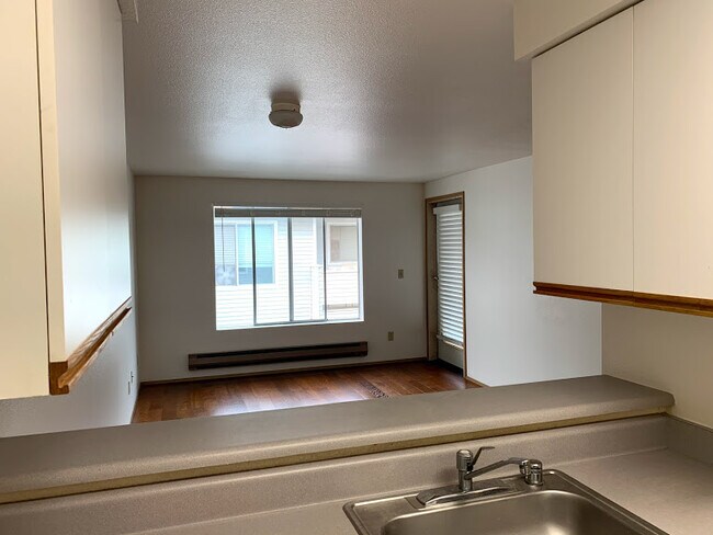 Interior Photo - 8620 23rd Ave NE