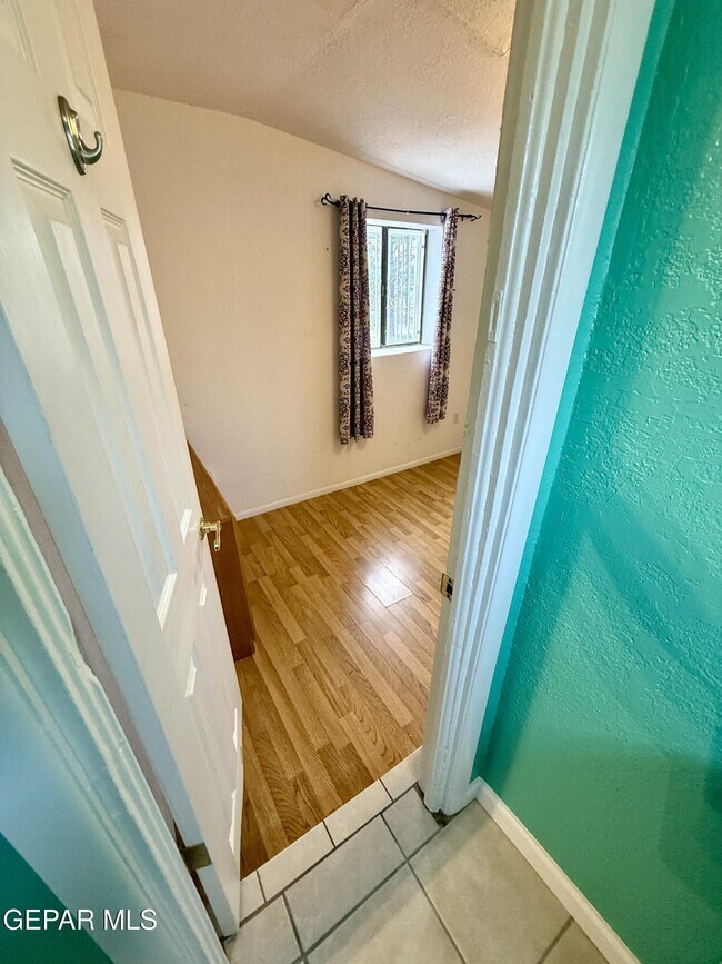 Building Photo - 611 New York Ave