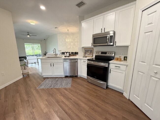 Building Photo - "Charming 3-Bedroom villa in Wesley Chapel...