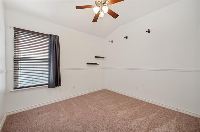 Building Photo - 2683 Lake Ridge Dr