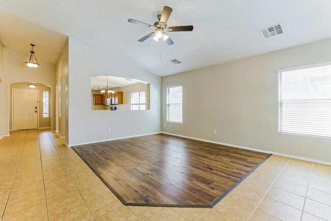 Building Photo - 22227 E Via Del Rancho Rd