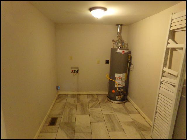 Building Photo - 2022 Howard St