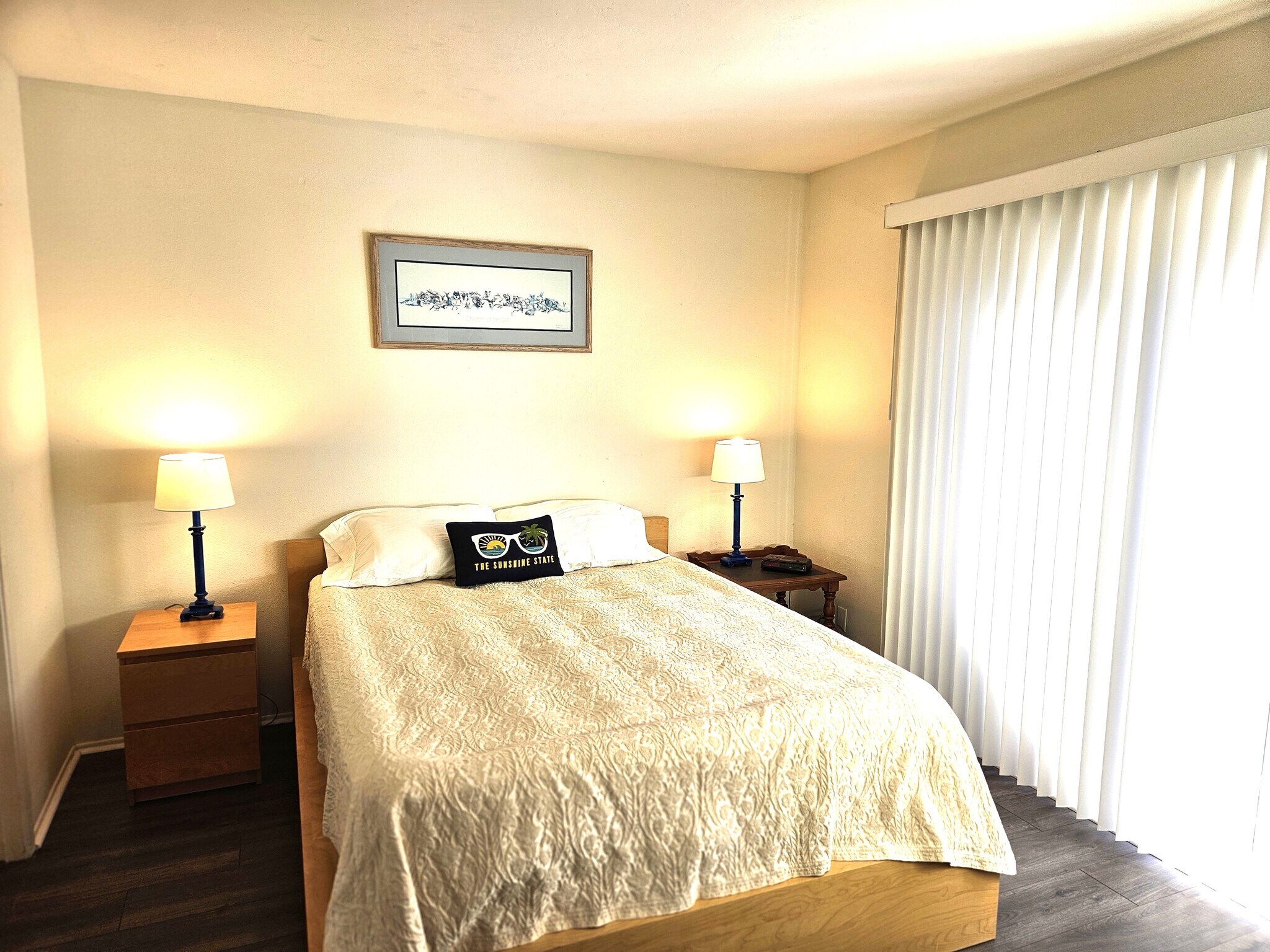 Bedroom - main floor - 23821 Green Haven Ln