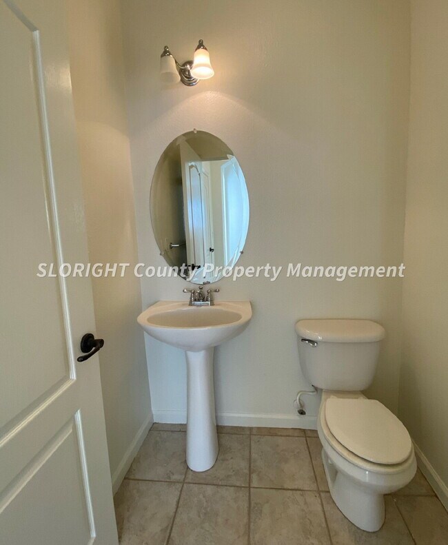 Building Photo - AVAILABLE NOW - Executive Style Santa Maria Home with 4 Bedrooms & 2.5 Bathrooms