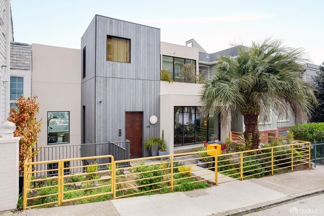 Building Photo - 135 Graystone Terrace