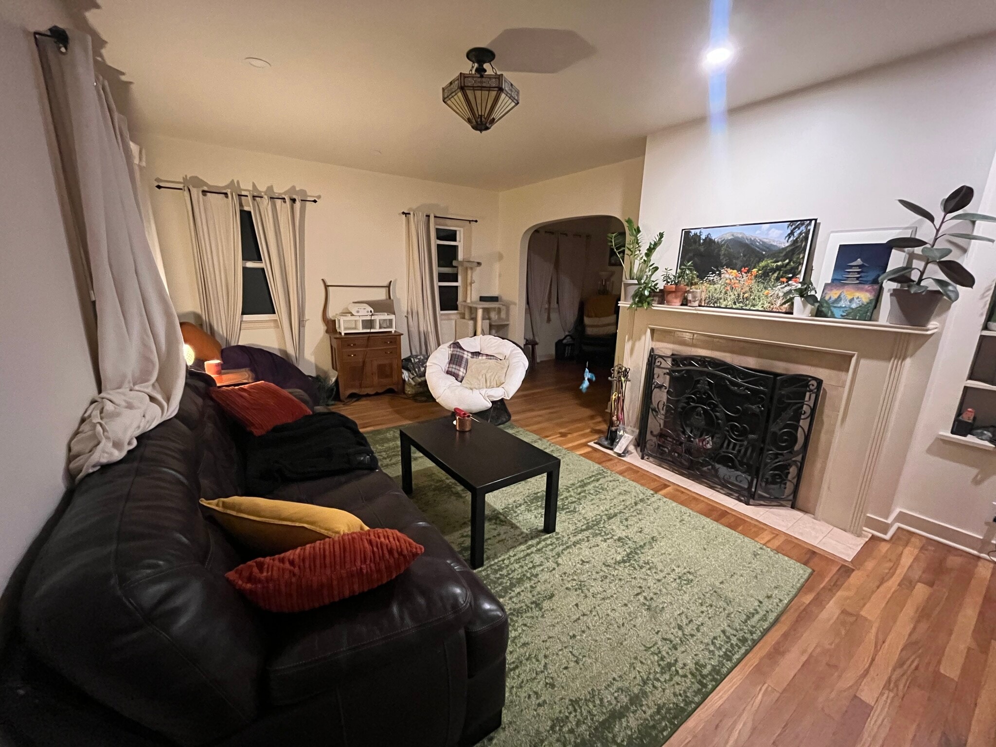 Living Room - 1906 S Imperial St