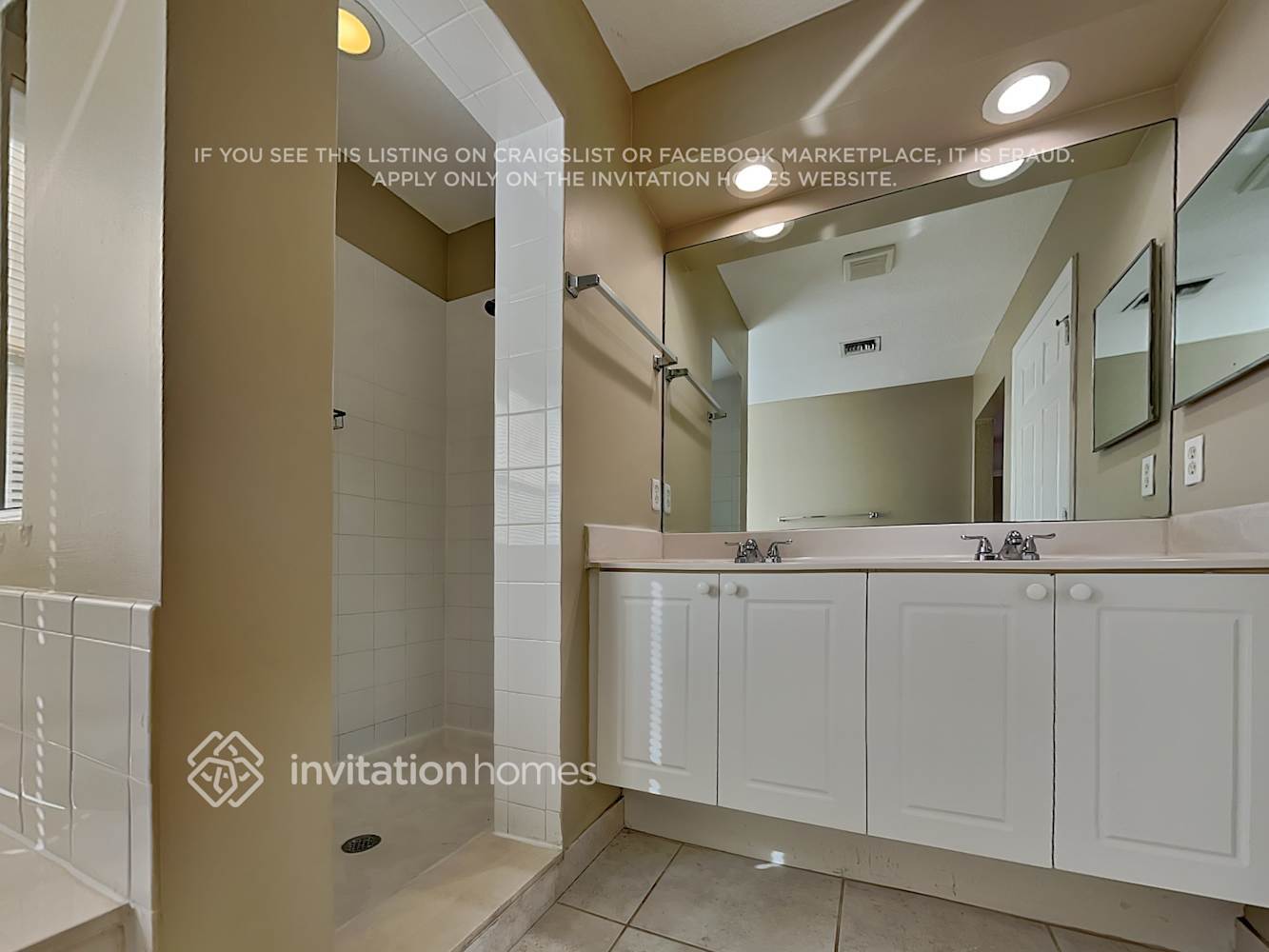 Building Photo - 4403 Lake Tahoe Cir