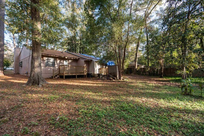 Building Photo - 1224 Brafforton Dr