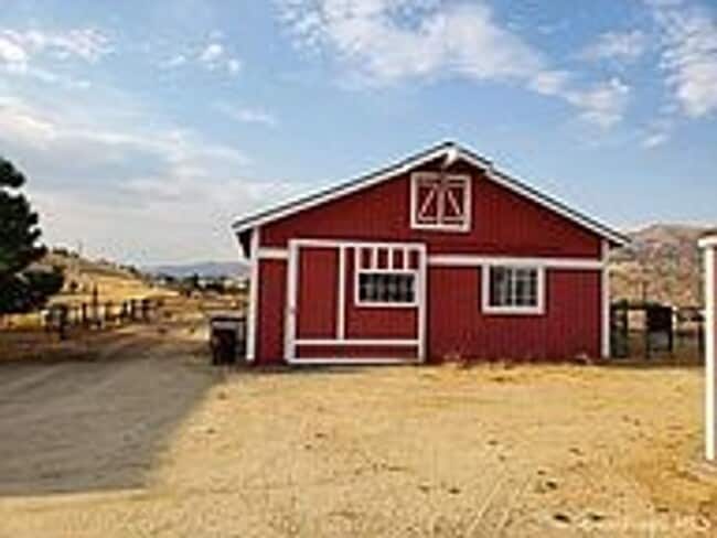 Building Photo - Beautiful 3/2 in Oak Knolls