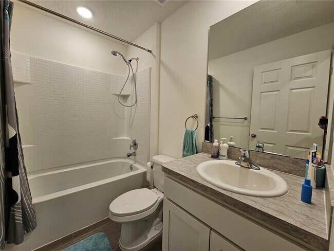 Building Photo - 32 Ramrock Ln