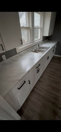 Building Photo - Coming Soon — Renovated 1 Bedroom Home in Nevada, MO!