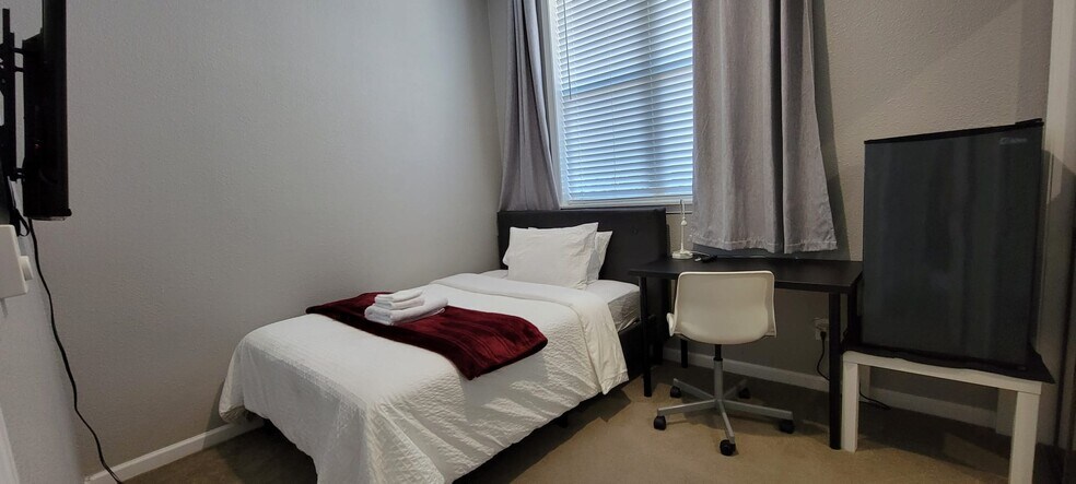 Building Photo - 8030 238th St SW