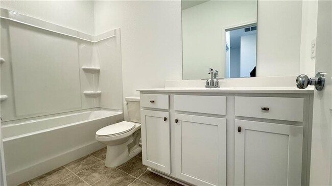 Building Photo - 55 Peeples Dr