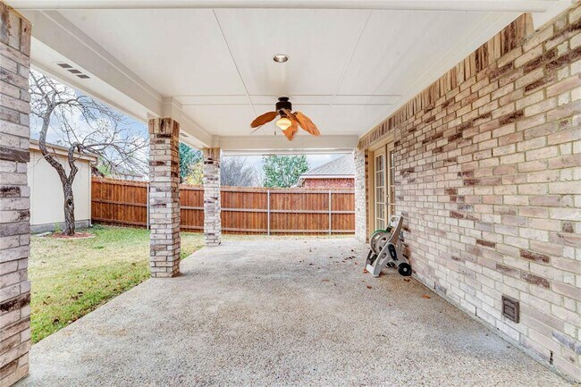 Building Photo - 1007 Lowndes Ln