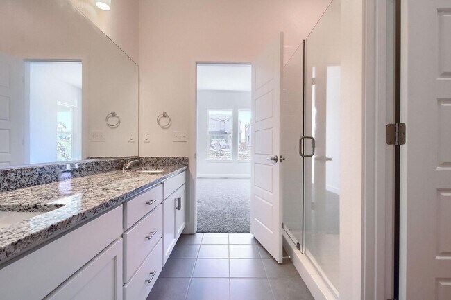 Building Photo - Luxury Paired Home in Golden!  3 bedrooms, 2.5 baths, 2-car garage!