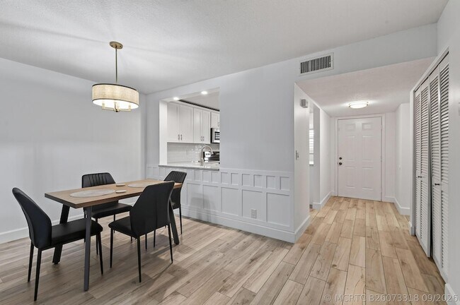Building Photo - 13335 Touchstone Pl