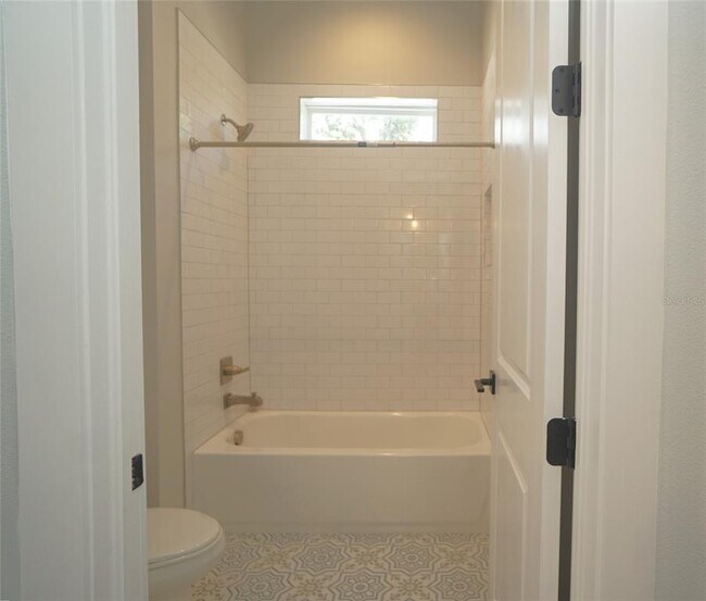 Building Photo - 3625 E Clark Cir