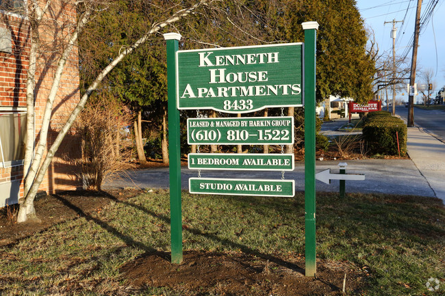 Building Photo - Kenneth House Apartments