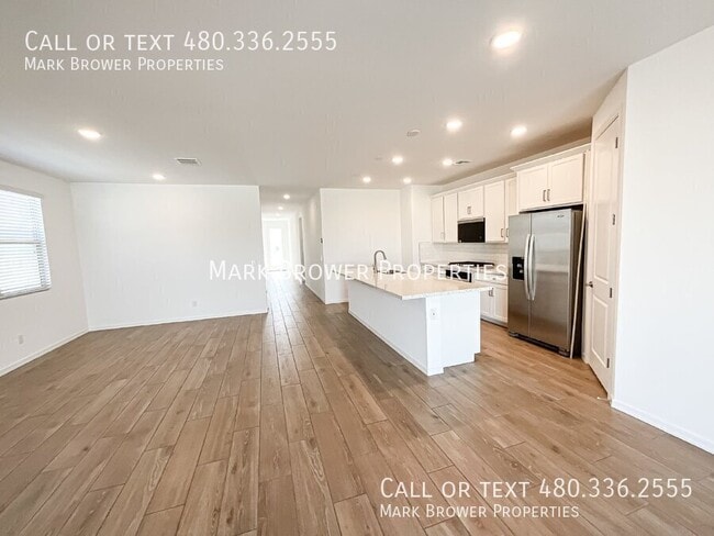 Building Photo - 34682 Ashwood Dr