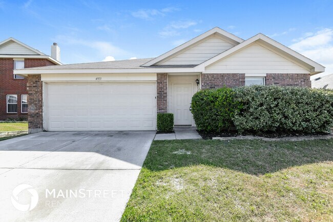 Building Photo - 4913 Water Ridge Ln