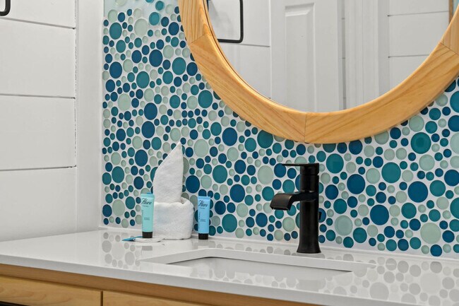 Building Photo - 95 Cobia St