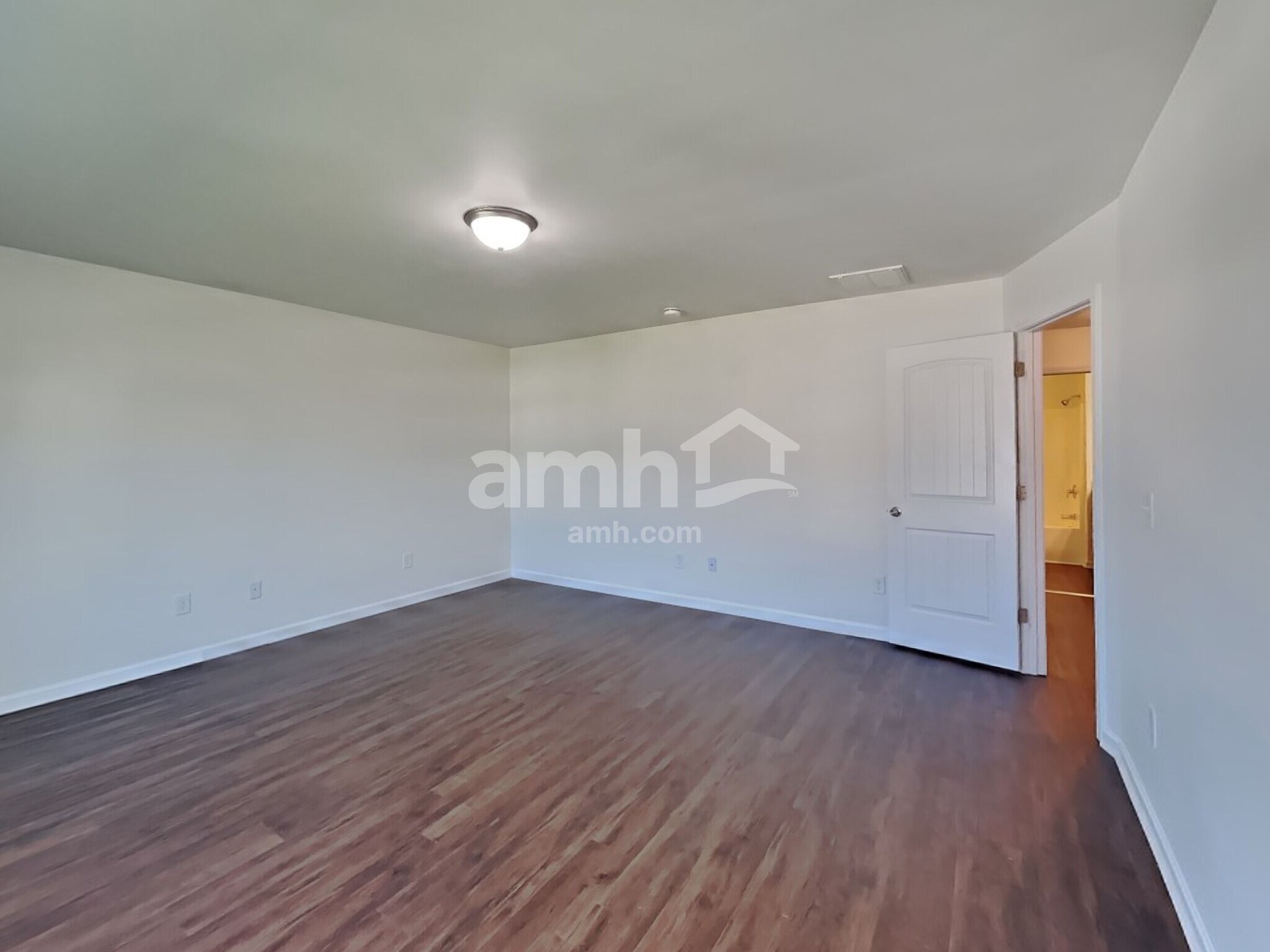 Building Photo - 301 Groves Stone Dr