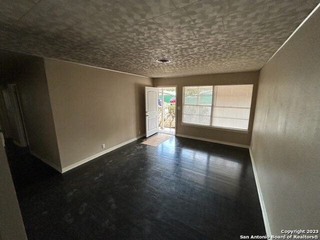 Building Photo - 167 Ave Del Rey