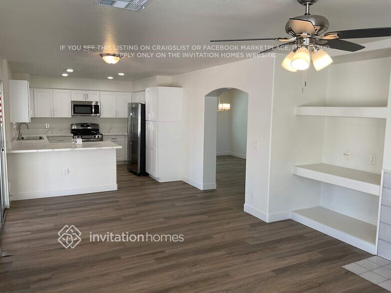 Building Photo - 3320 Twin Bridges Ct