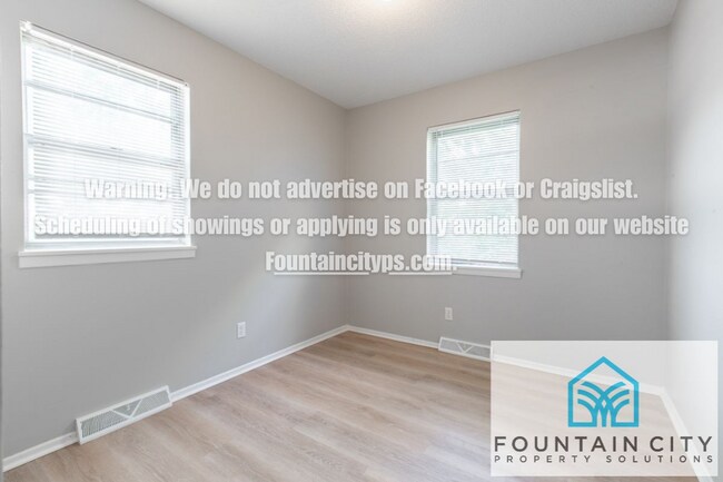 Building Photo - 4431-4437 Northeast Winn Road