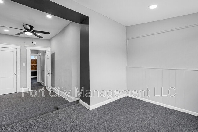 Building Photo - 2813 Presbury St