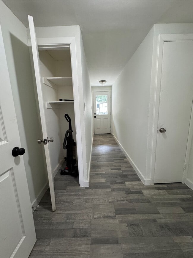 Building Photo - 2918 46th St