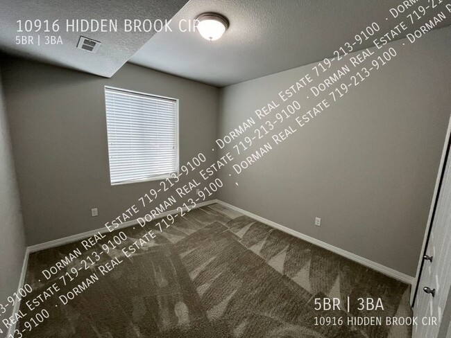 Building Photo - 10916 Hidden Brook Cir