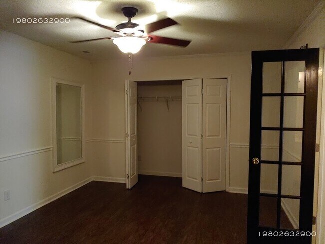 Building Photo - 7133 Bidford Ct