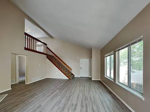 Building Photo - 17752 E Bethany Dr