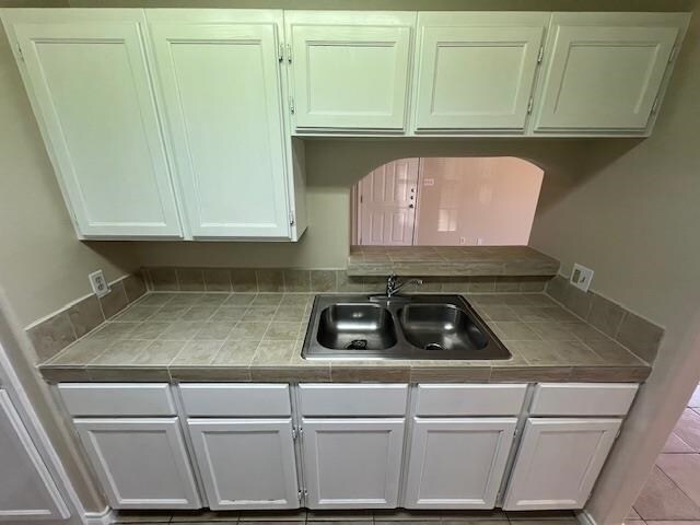 Building Photo - 412 Shiloh Dr