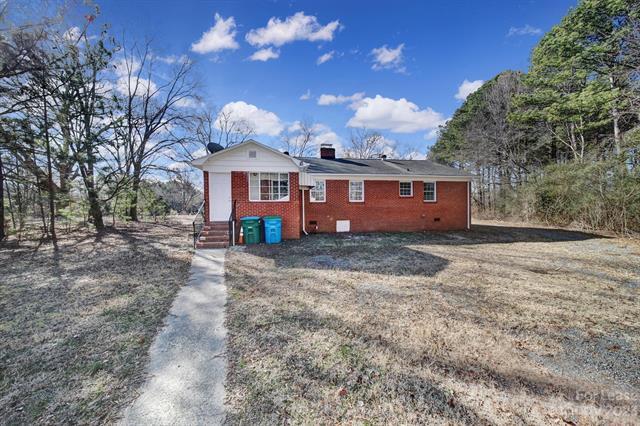 Building Photo - 3033 Pleasant Plains Rd