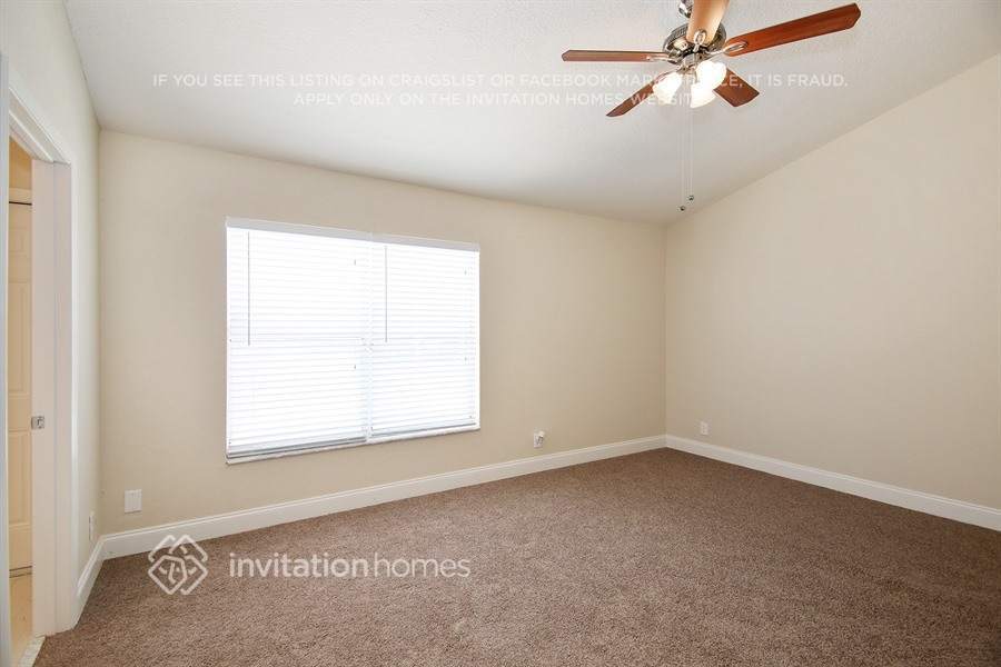 Building Photo - 12132 Quilting Ln