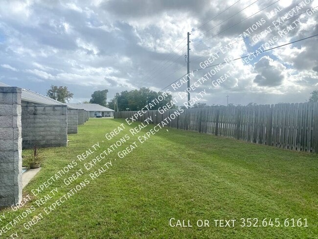 Building Photo - 10542 SE 67 Ct