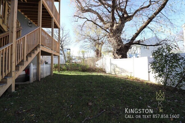 Building Photo - 81 Ballou Ave