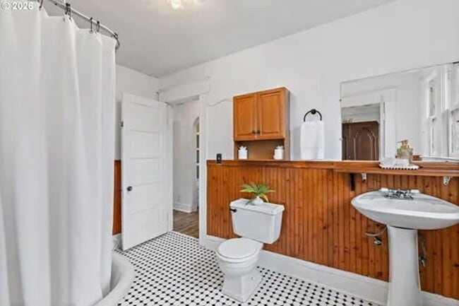 Building Photo - 14507 SE Arista Dr