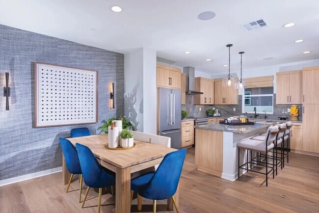 Building Photo - 679 Fahrenheit Dr