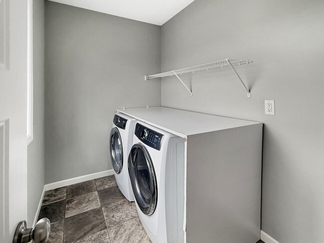 Building Photo - 5526 Wisconsin Ave N